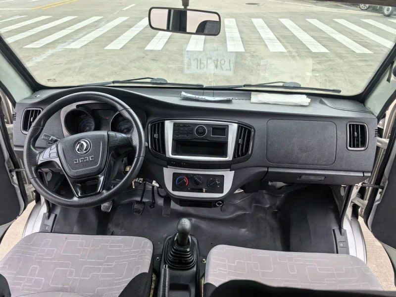 DFSK d52