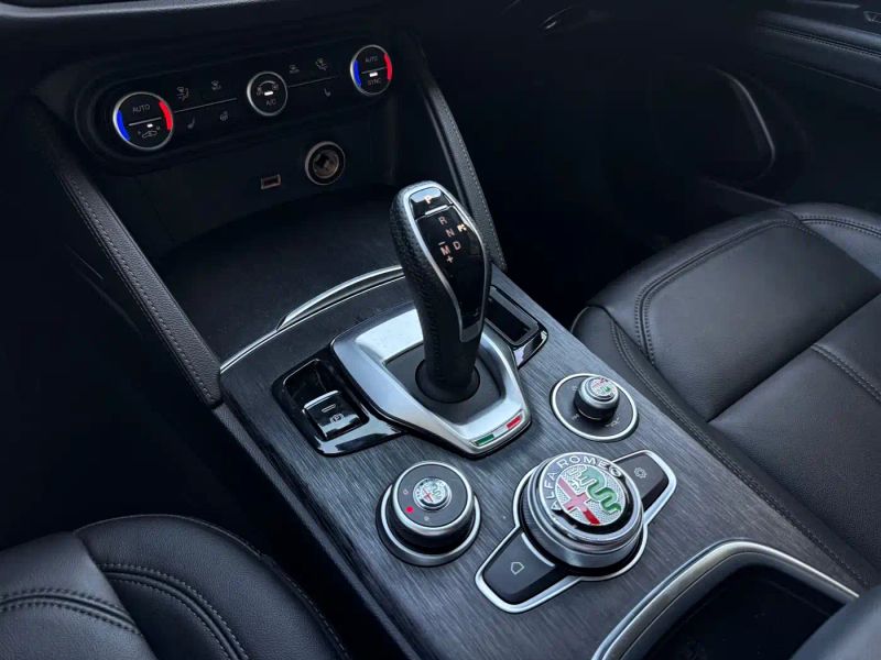 giulia stelvio