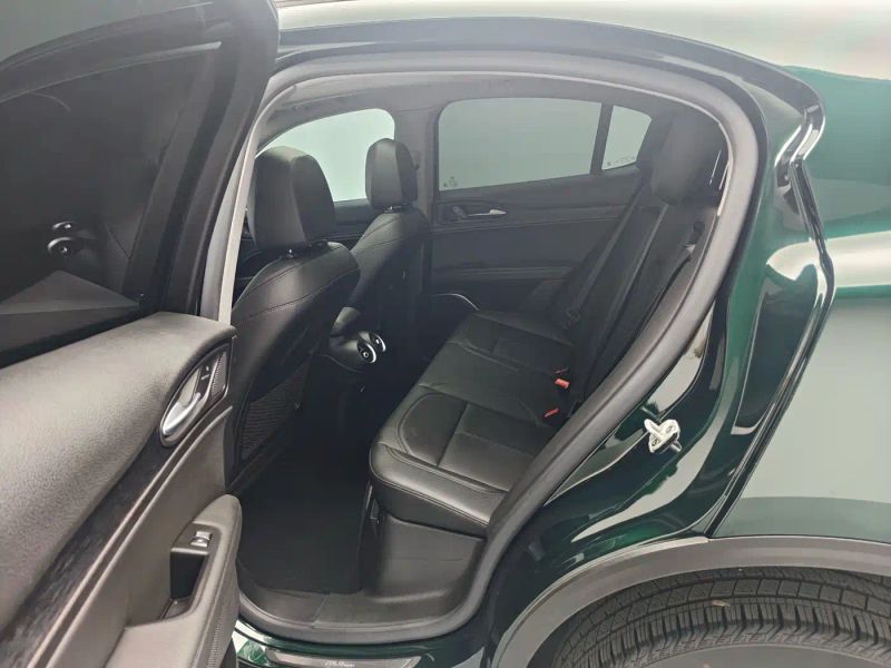 giulia stelvio