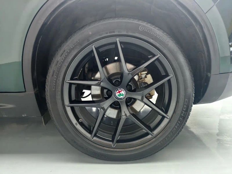 giulia stelvio