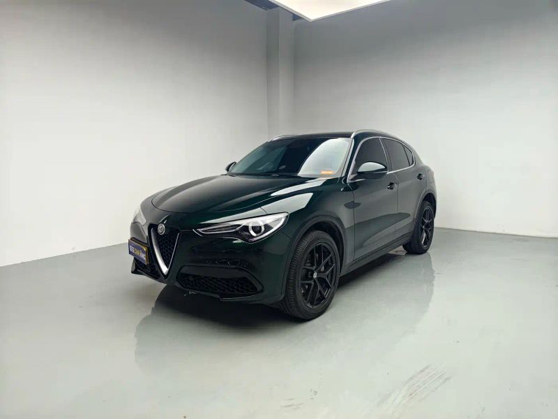 giulia stelvio
