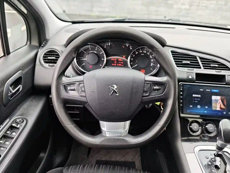 Peugeot peugeot_3008