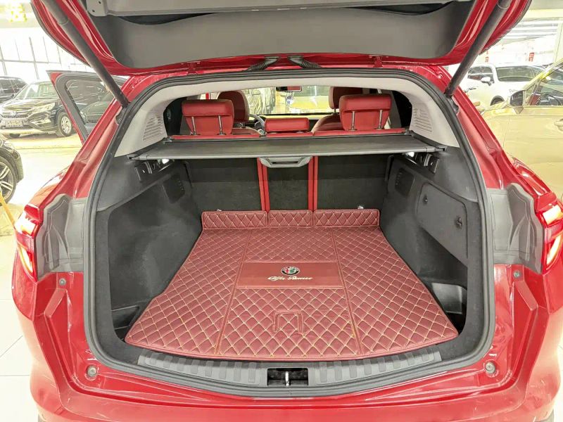 giulia stelvio