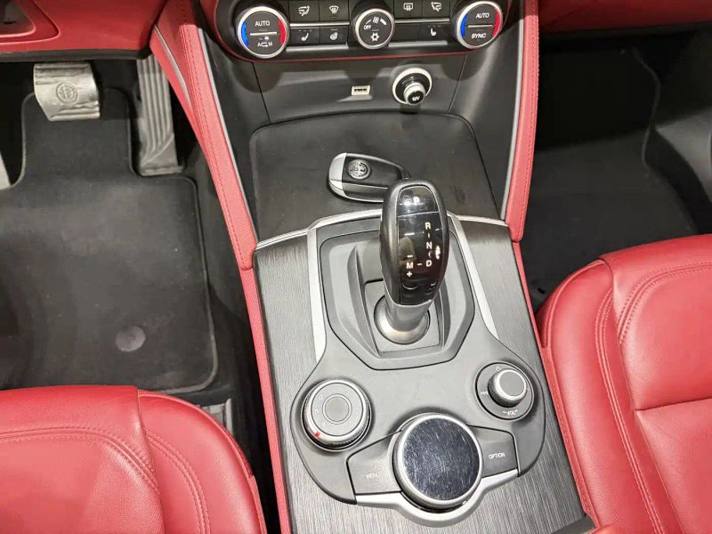giulia stelvio