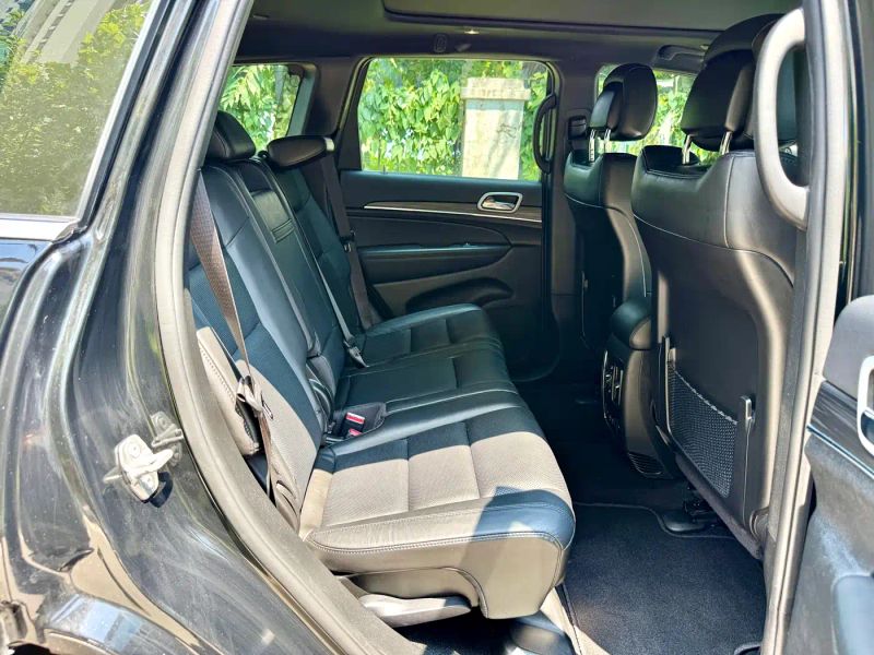 Jeep grand-cherokee-imported