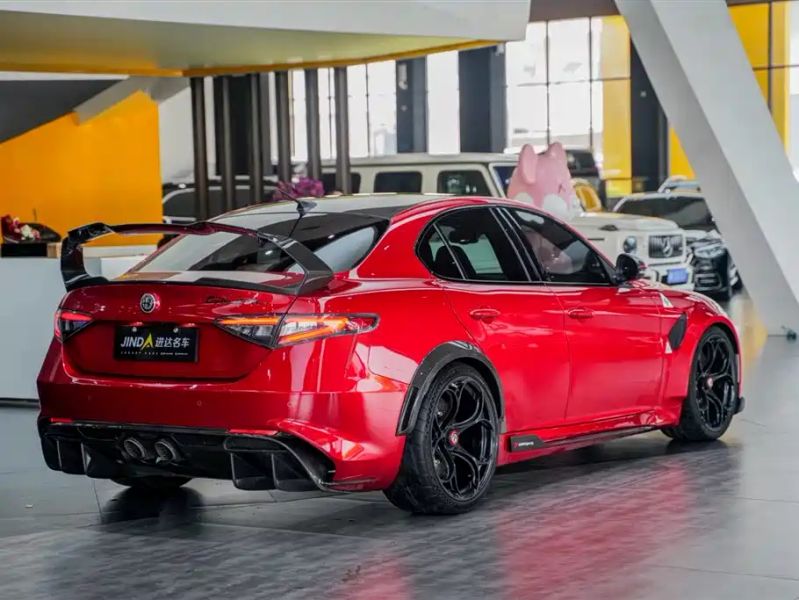 giulia giulia