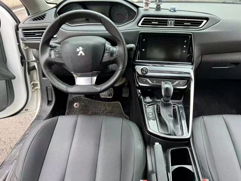 Peugeot peugeot_308