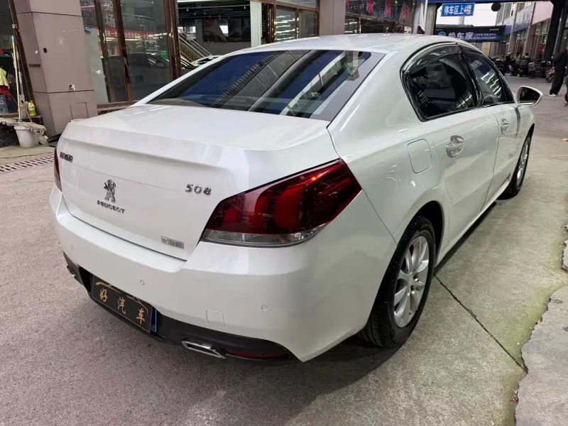 Peugeot peugeot_508