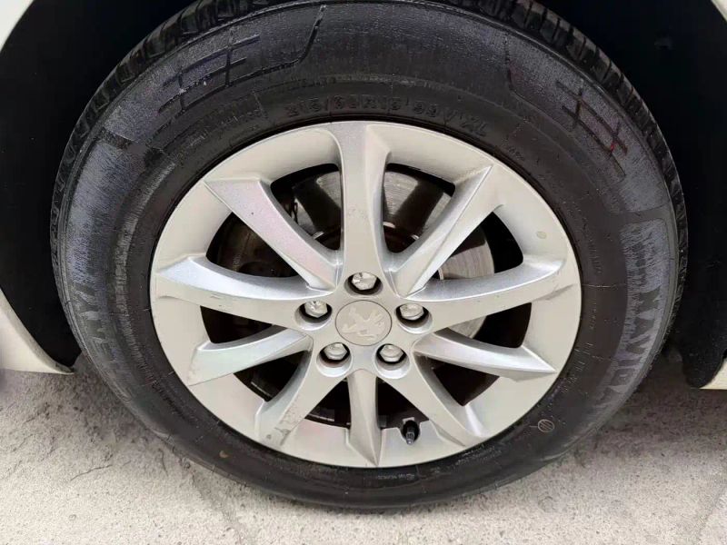 Peugeot peugeot_508