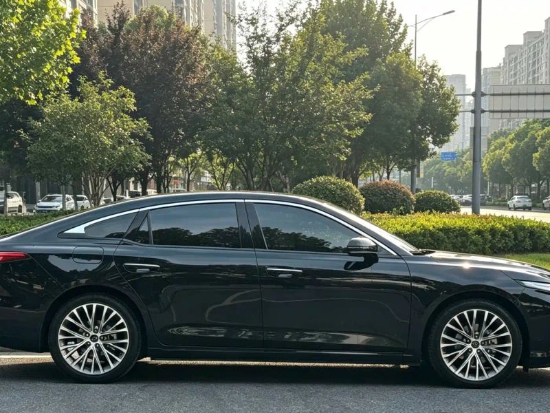 Besturn b70