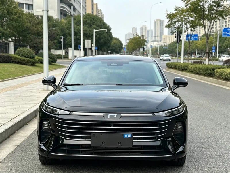 Besturn b70