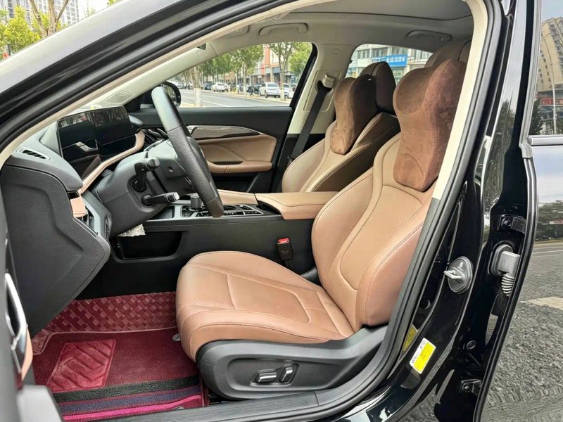 Besturn b70