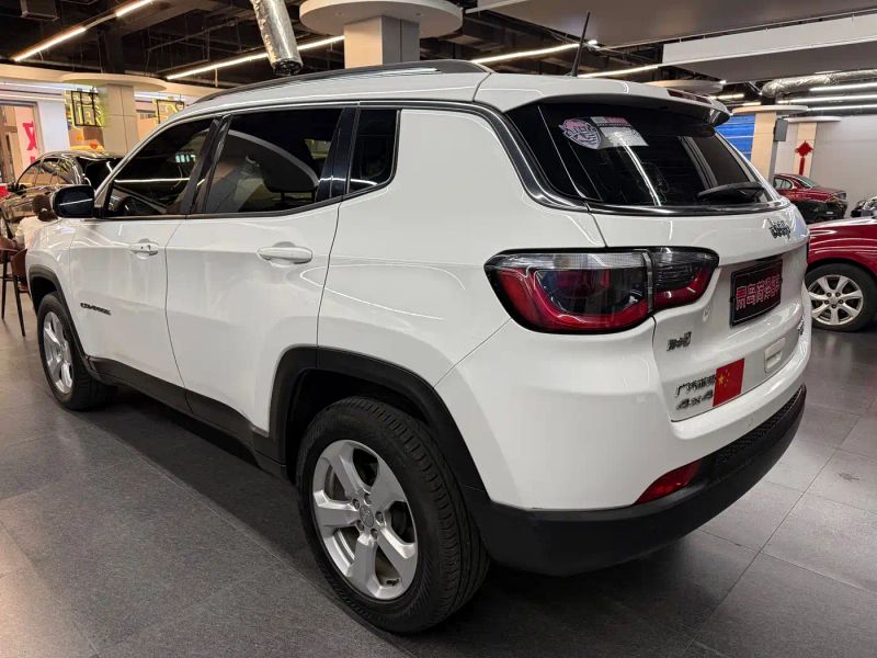 Jeep grand-cherokee-imported