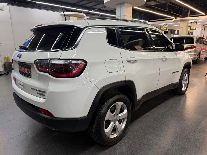Jeep grand-cherokee-imported