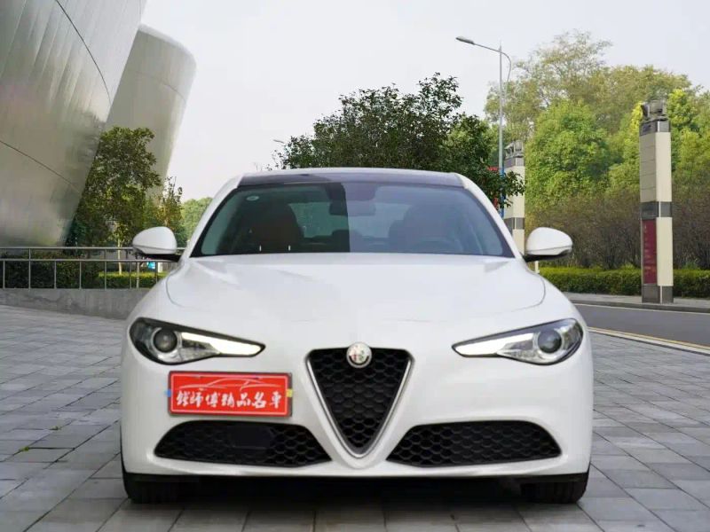 giulia giulia