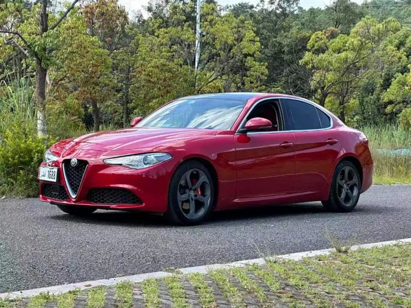giulia giulia