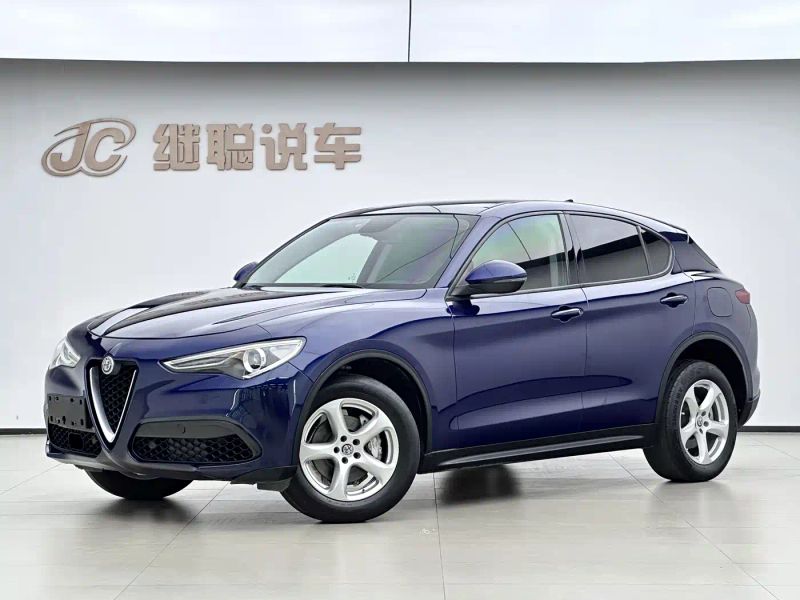 giulia stelvio