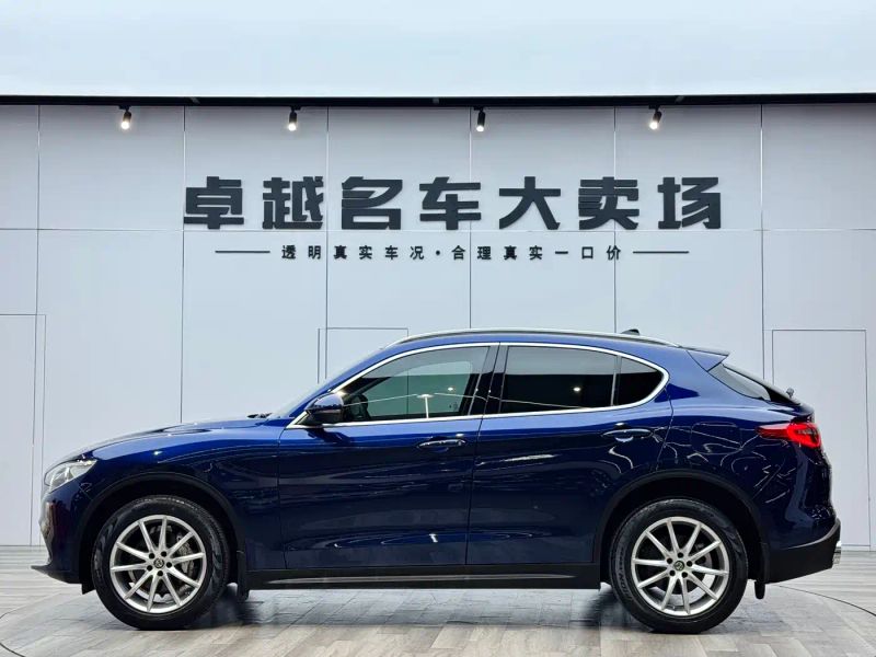 giulia stelvio