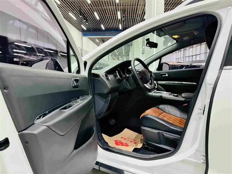 Peugeot peugeot_3008