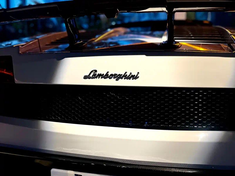 Lamborghini sports_car