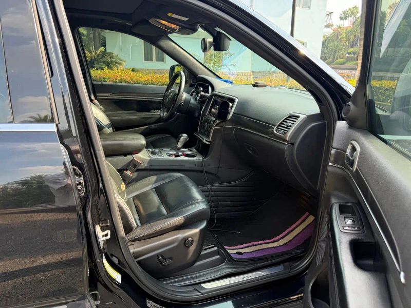 Jeep grand-cherokee-imported