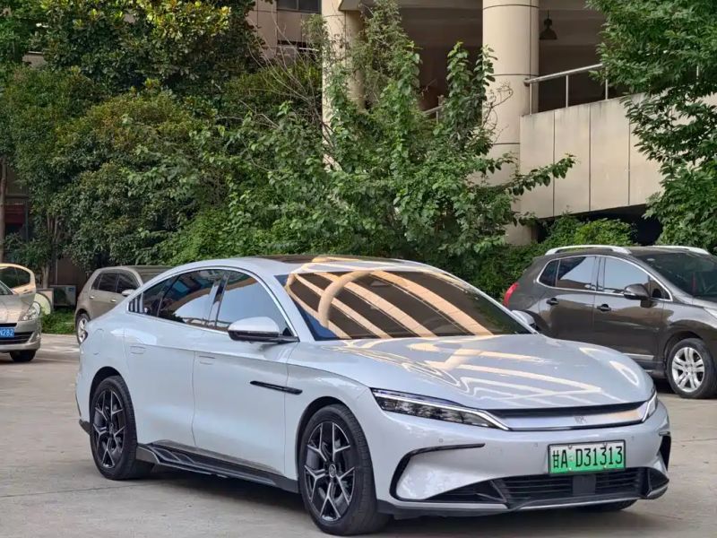 han sedan