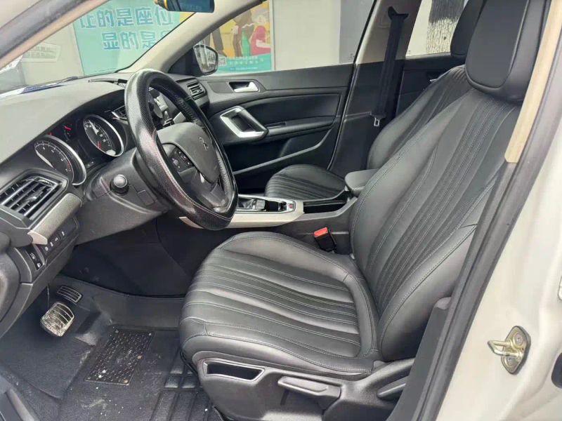 Peugeot peugeot_408
