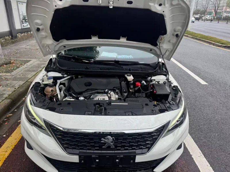 Peugeot peugeot_408