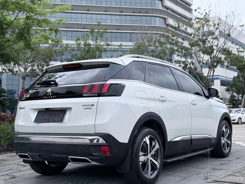 Peugeot 4008