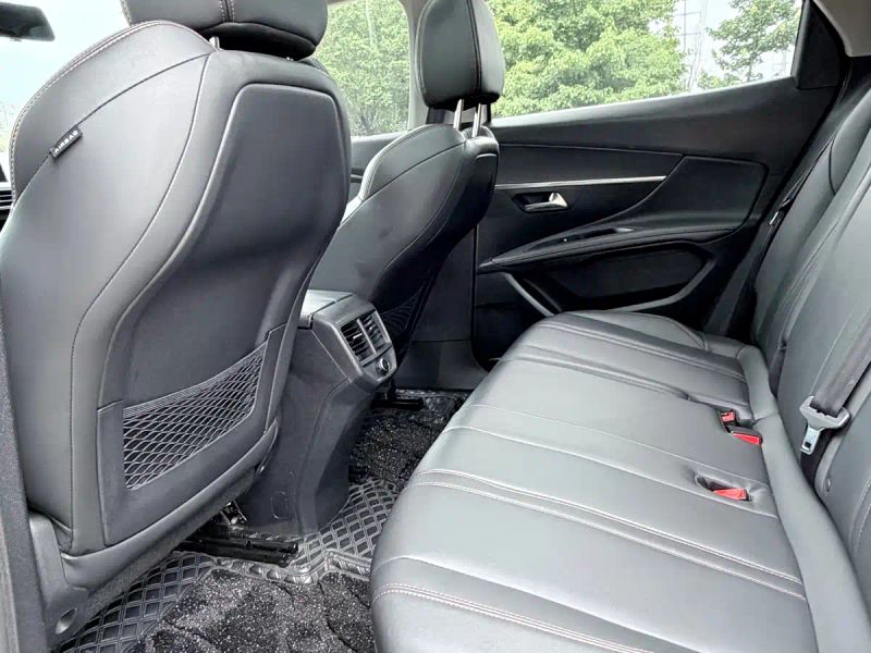 Peugeot 4008