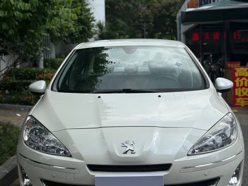 Peugeot peugeot_408