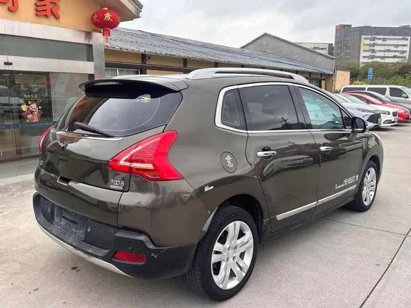 Peugeot peugeot_3008