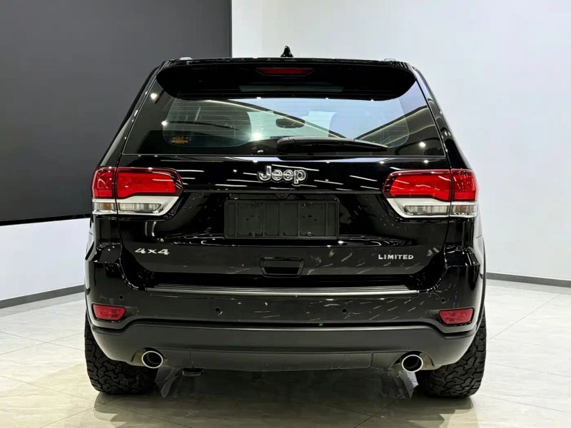 Jeep cherokee