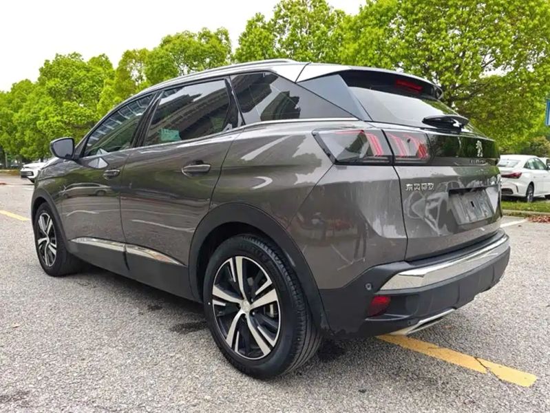 Peugeot 4008