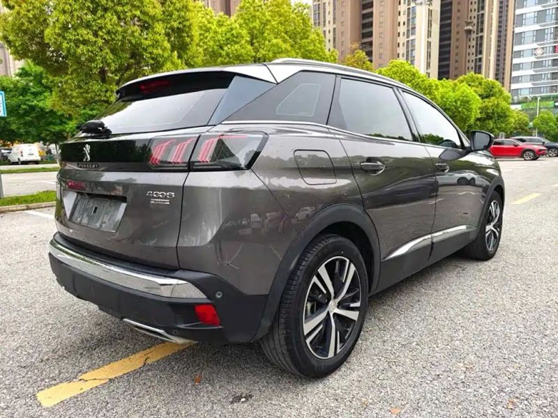 Peugeot 4008