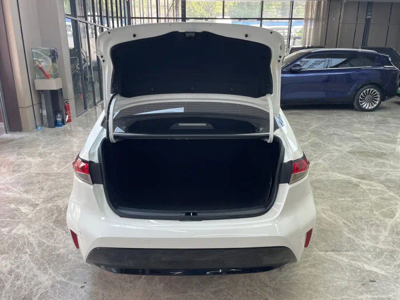 alphard leiling