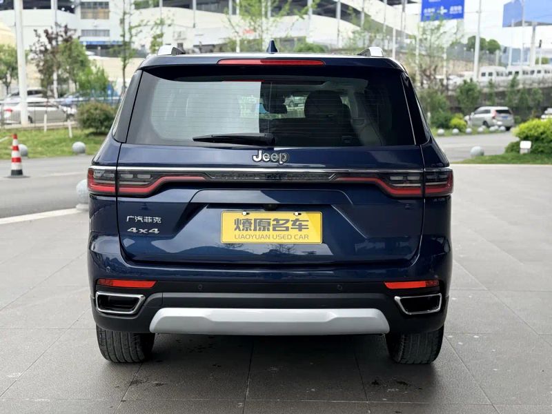 Jeep grand_commander