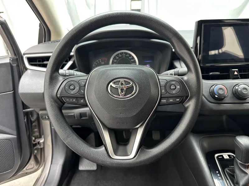 alphard corolla
