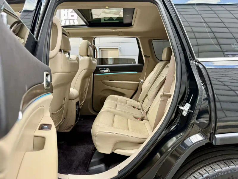 Jeep grand-cherokee