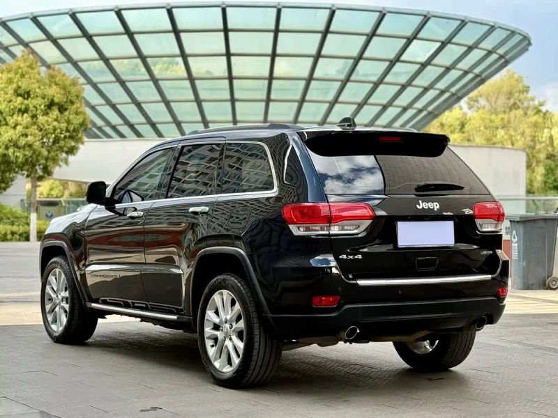 Jeep grand-cherokee