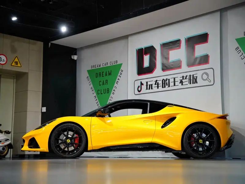 emira sports_car