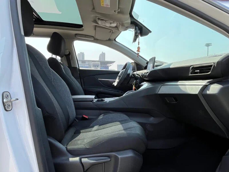 Peugeot 4008