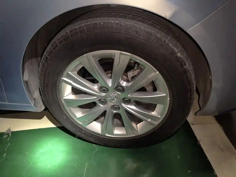 Peugeot 308s