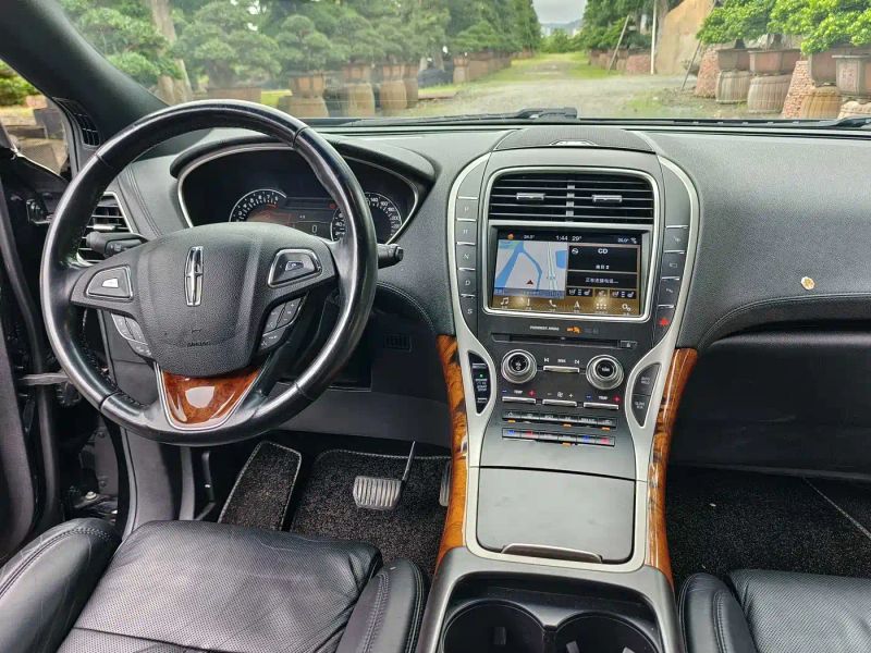 navigator mkx