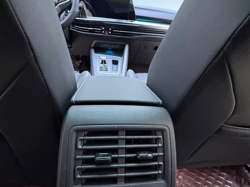 faw-volkswagen golf