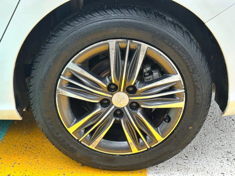 Peugeot peugeot_308