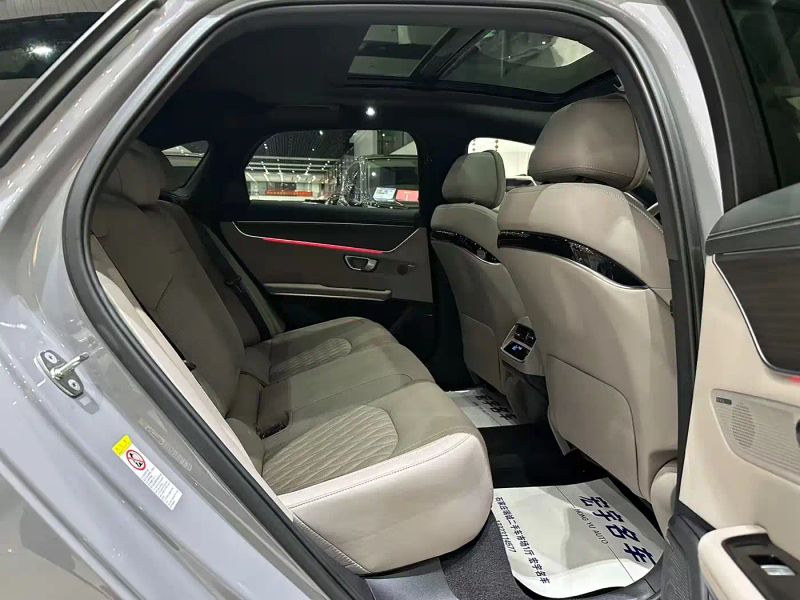 han sedan