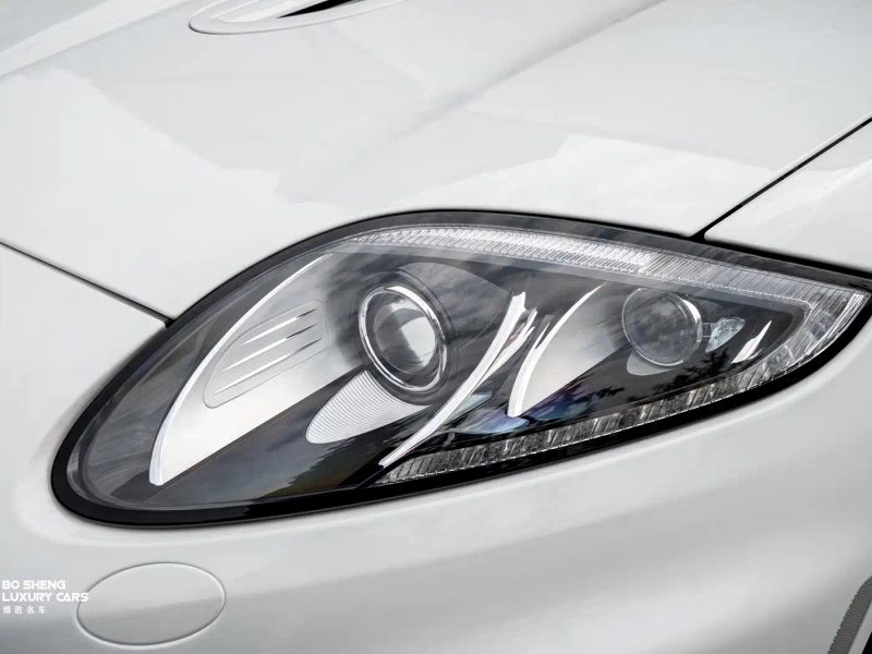 Jaguar XK