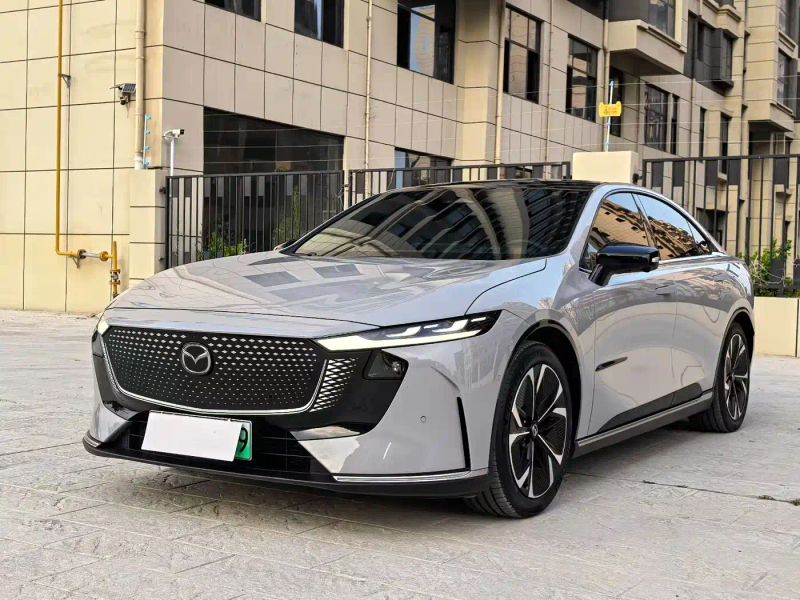 Mazda ez-6