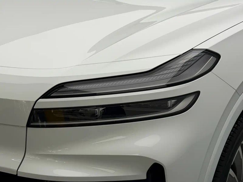 Onvo l90